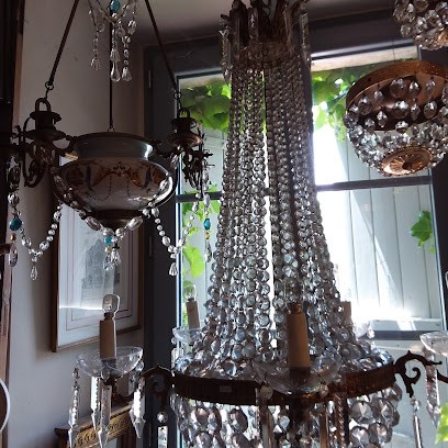 UN COIN DU PASSE, Magasin d'Antiquités à Castéra-Verduzan