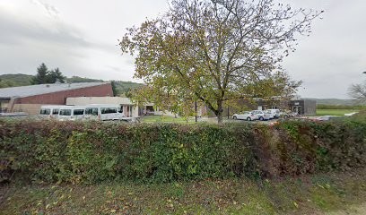 Milan Alain, Magasin d'Antiquités à Izeaux