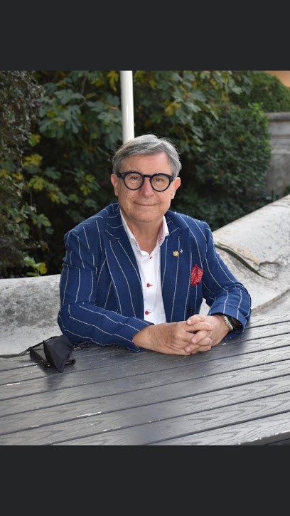 Gaillard Robert, Magasin d'Antiquités à Vedène