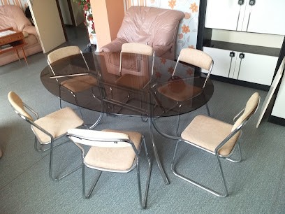 Brocante L'atelier Jean François Charlot, Magasin d'Antiquités à Argillières