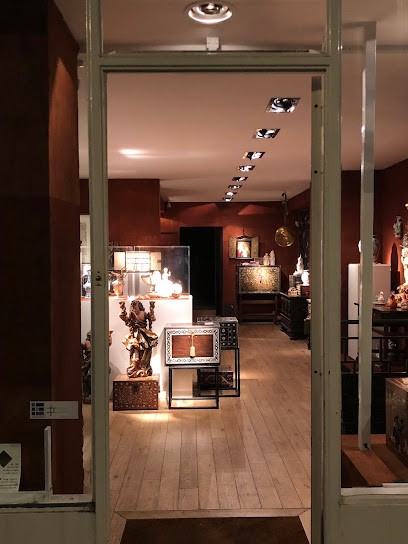 PAB / AGUIAR-BRANCO, Magasin d'Antiquités à Paris 07