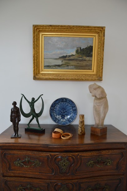 Antiques Brocante Freddy Tavard, Magasin d'Antiquités à Niort