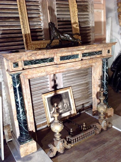 Aquimat, Magasin d'Antiquités à Quinsac