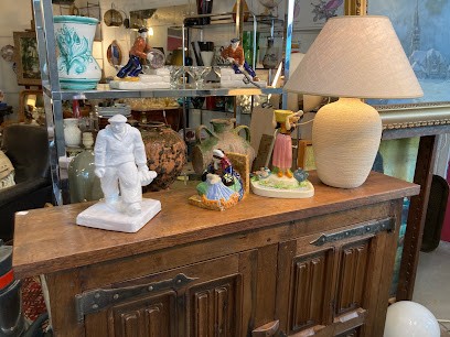 Antiquités Brocante Quiniou Jessica, Magasin d'Antiquités à Pont-l'Abbé
