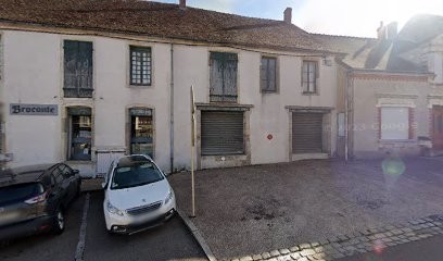 Aux Puces Du Morvan, Magasin d'Antiquités à Saulieu