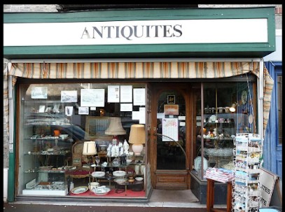 De La Motte Rouge Charles, Magasin d'Antiquités à Saint-Cast-le-Guildo