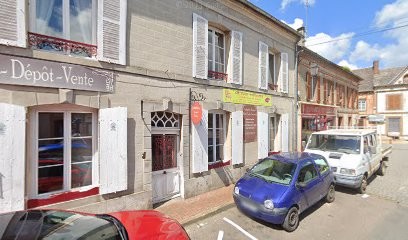 Aux Caprices, Magasin d'Antiquités à Bourth