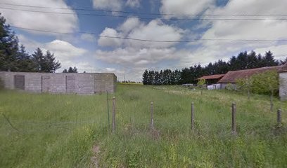 Relooking de meubles-Relooking d'objets-Is'Art.Meubles. transformation de meubles et objets anciens., Magasin d'Antiquités à Saint-Rémy-en-Rollat