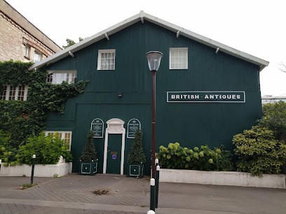 British Import SA, Magasin d'Antiquités à Neuilly-sur-Seine