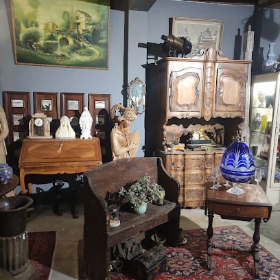 Antiquité Brocante Le Clairon, Magasin d'Antiquités à Lamotte-Beuvron