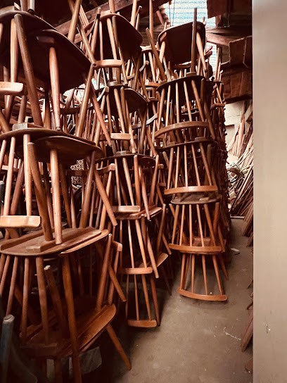 Antiquités Brocante Legrand, Magasin d'Antiquités à Châtenois