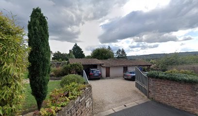 Félix Pierre, Magasin d'Antiquités à Charnay-lès-Mâcon