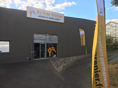 Au Vide Grenier Les Herbiers, Magasin De Seconde Main aux Herbiers