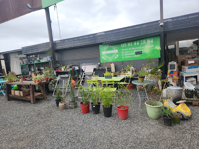 Vide Grenier Permanent Capens Ô Local Chez Céline, Magasin De Seconde Main à Capens