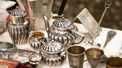 Brocante De La Ferme Du Mée, Magasin d'Antiquités au Mée-sur-Seine