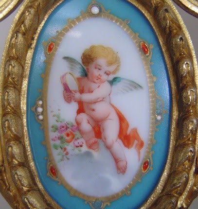 DEBARRAS SUCCESSION, Magasin d'Antiquités à Asnières-sur-Seine