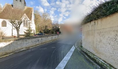 Hamani Cherif, Magasin d'Antiquités à Ponchon