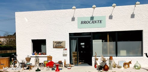 L'échappatoire Atelier-Brocante Lot brocanteur -, Magasin d'Antiquités à Ligugé