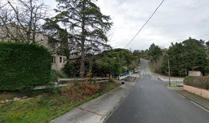 Guy Jean, Magasin d'Antiquités à Mons