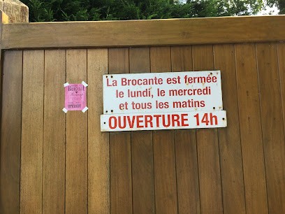 Larcher Dominique Brocante Débarras, Magasin d'Antiquités à Saint-Léonard