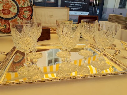 Antiquité Brocante Baratelli Martine, Magasin d'Antiquités à Vence