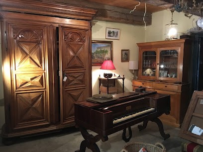 La Brocante de Provence, Magasin d'Antiquités à Saint-Paulet-de-Caisson