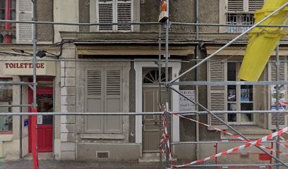 Arts XV-21, Magasin d'Antiquités à Moret-Loing-et-Orvanne