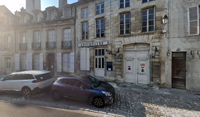 Chantal BUROT-POILLOTTE -------Antiquités Brocante ---Négociation immobilière, Magasin d'Antiquités à Châtillon-sur-Seine