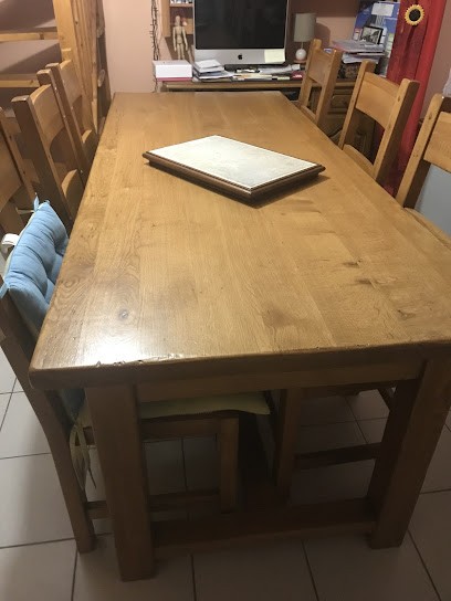 Dépôt Vente D.V., Magasin d'Antiquités à Vierzon