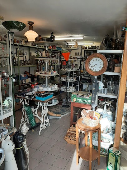 La Broc à Boulou, Magasin d'Antiquités à Val Suran