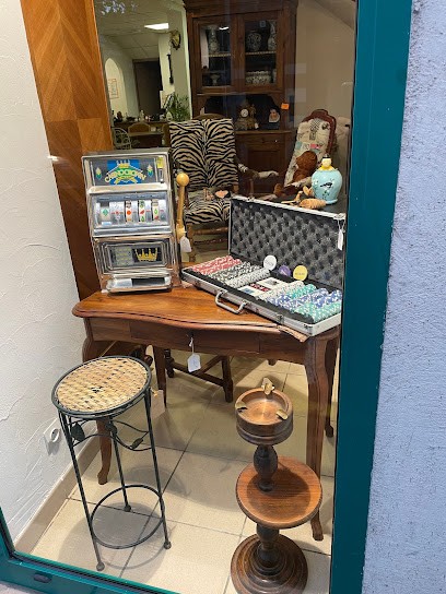 Le Comptoir, Magasin d'Antiquités à Châtillon-en-Bazois