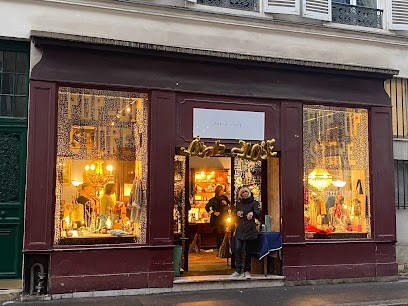 Baumann Renaud, Magasin d'Antiquités à Paris 07