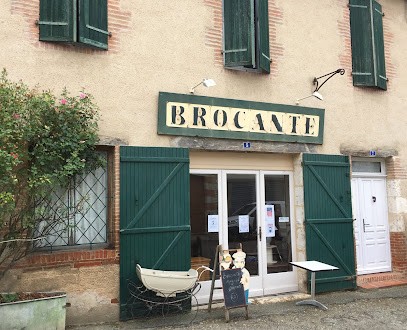 Brocante S.Matita Mauvezin 32120, Magasin d'Antiquités à Mauvezin