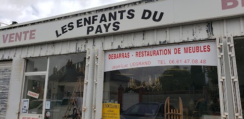 Les Enfants du Pays, Magasin d'Antiquités à Orgères-en-Beauce