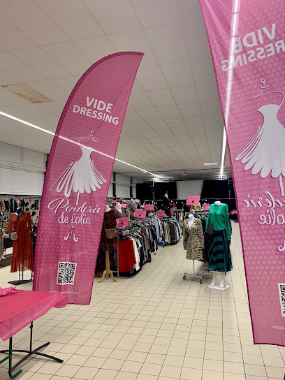 Penderie De Folie, Magasin De Seconde Main à Sainte-Luce-sur-Loire