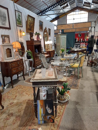 L'ecurie D'antan, Magasin d'Antiquités à Saussay