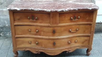 Alexandre Jourdain Brocante/Débarras, Magasin d'Antiquités à Tourville-la-Campagne