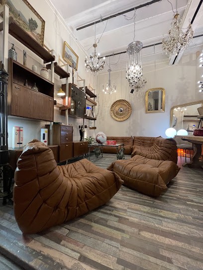 La Rose Des Vents, Magasin d'Antiquités à L'Isle-sur-la-Sorgue