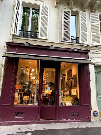 Delahaye Isabelle, Magasin d'Antiquités à Paris 09