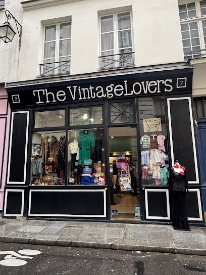 The Vintagelovers Friperie à Paris 04