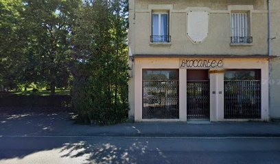 Brocante Naphtaline, Magasin d'Antiquités à Aoste