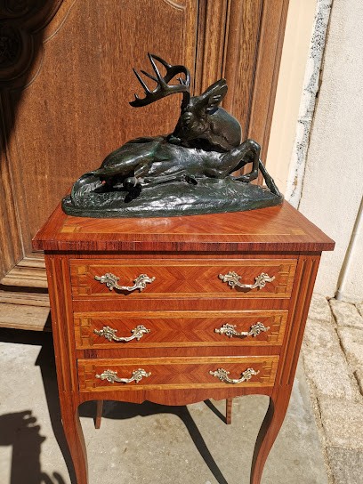 Antiquaire Brocanteur Edouard Beckert, Magasin d'Antiquités à Saint-Symphorien-sur-Coise