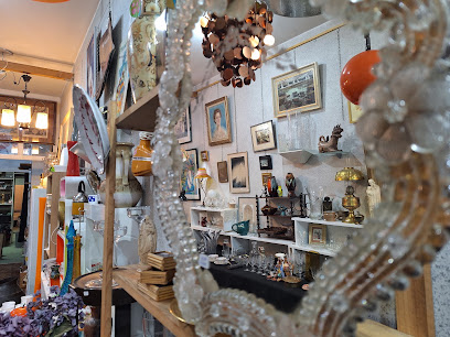 Brocante De L'ardèche Magasin D'antiquités au Cheylard
