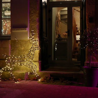 Olive & Bassett, Magasin d'Antiquités à Saintes