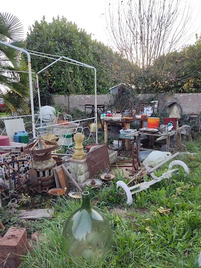 PERRIN Antiquités, Magasin d'Antiquités à Pleurtuit