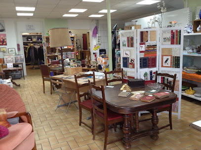 Ressourcerie Au Bas De L'aisne, Magasin De Seconde Main à Brasles