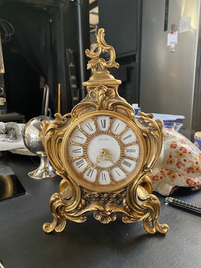 Isabelle Renault, Magasin d'Antiquités à Cannes