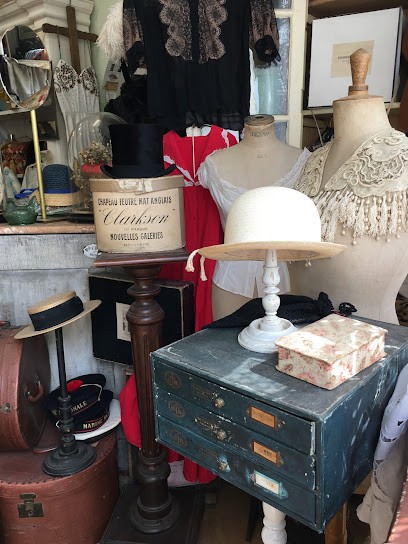 Comme Chez Mémé..., Magasin d'Antiquités à Saint-Girons