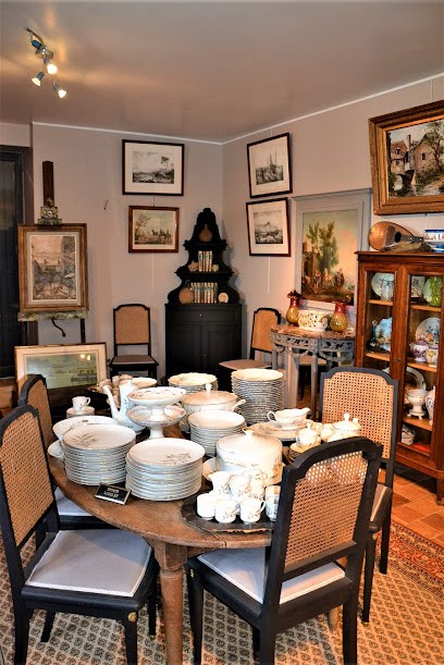 Antiquités Réaux, Magasin d'Antiquités à Agudelle