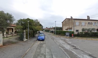 Heriaud Julie, Magasin d'Antiquités à Cuers